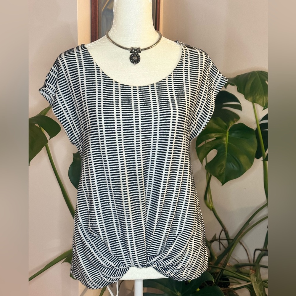 Twist waist top